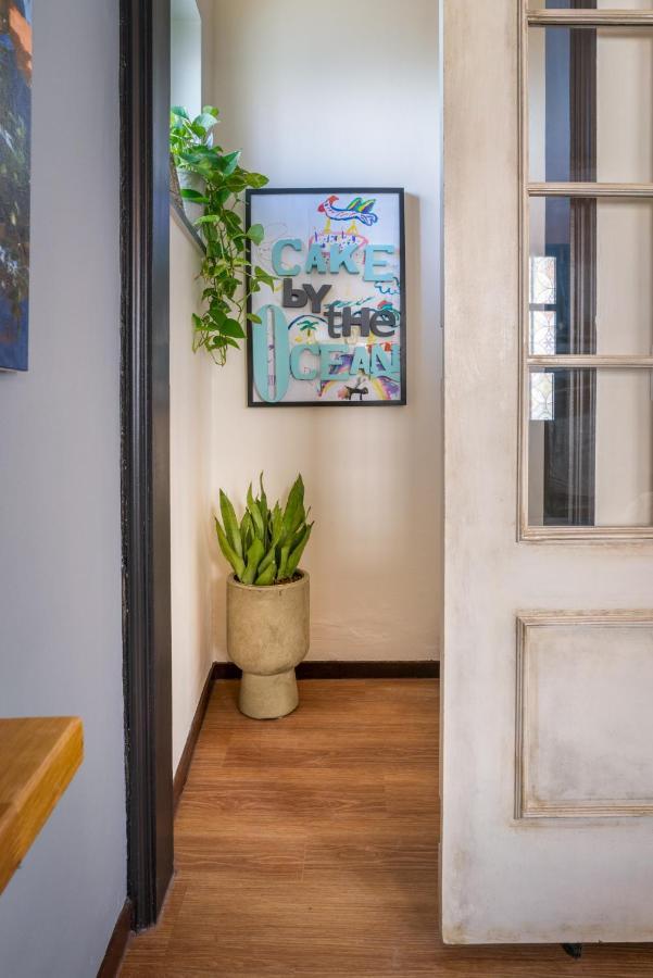 Arty Vintage Townhouse With Rooftop Shower & Sun Loungers Olhao Exterior photo