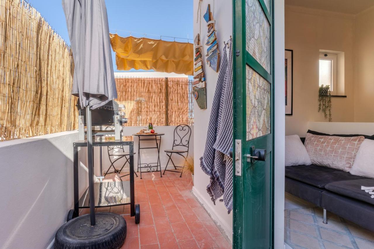 Arty Vintage Townhouse With Rooftop Shower & Sun Loungers Olhao Exterior photo